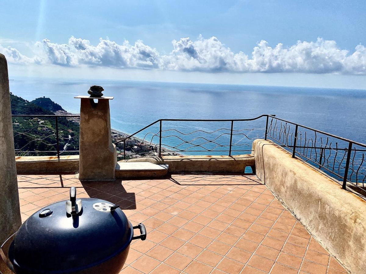 Casa Vacanze A Lea L'Ua Finale Ligure Eksteriør billede
